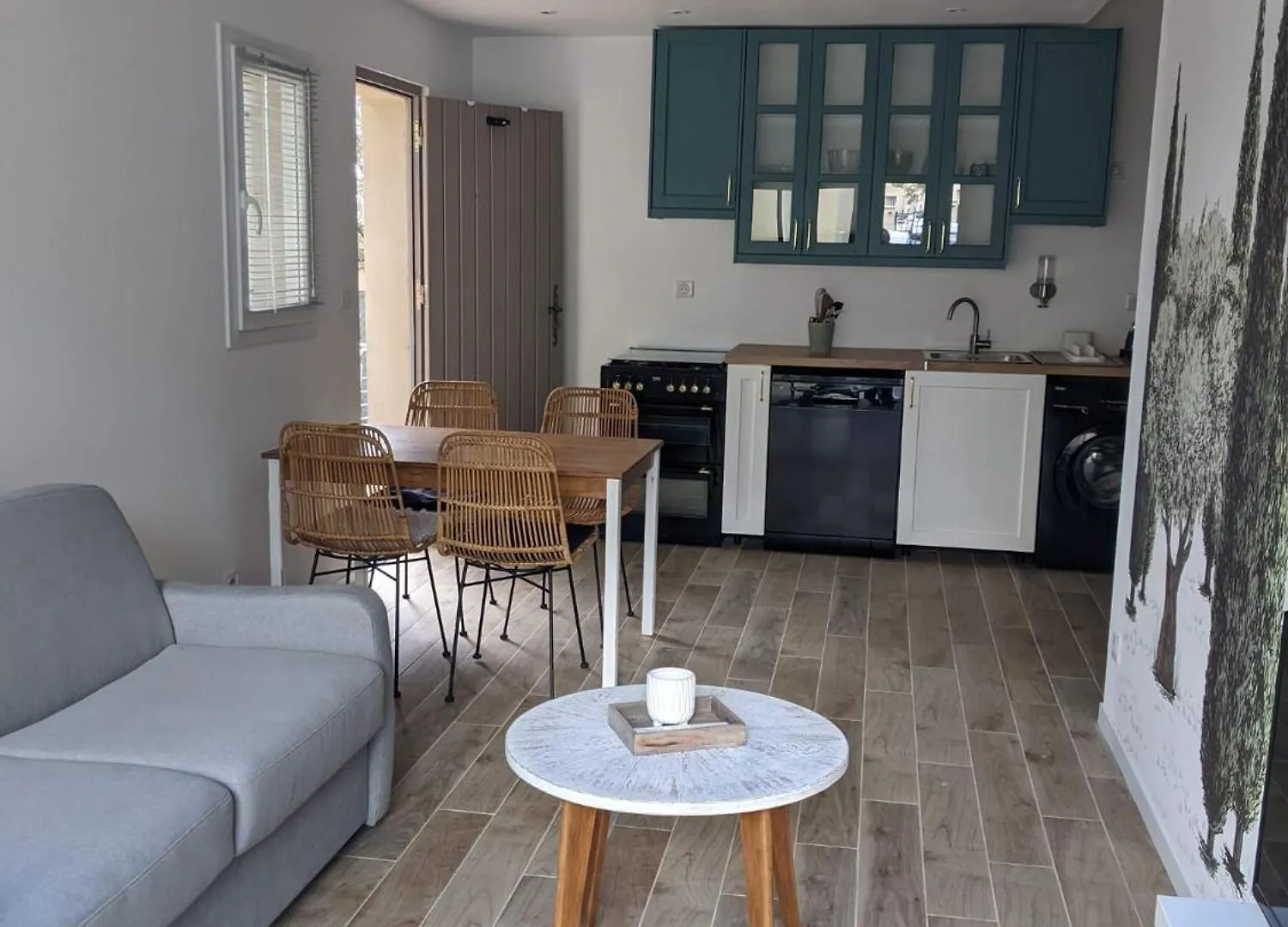 Maisonnette Au Coeur De Lauris Holiday home